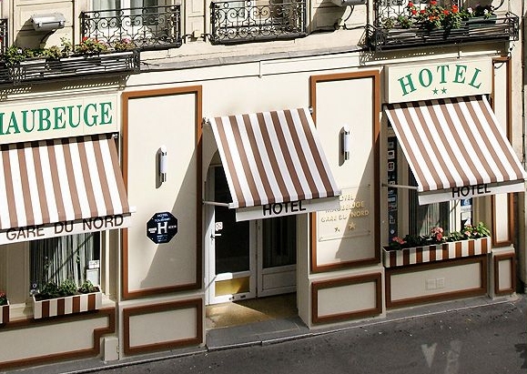 196_365 Top 10 cheap hotels in Paris.